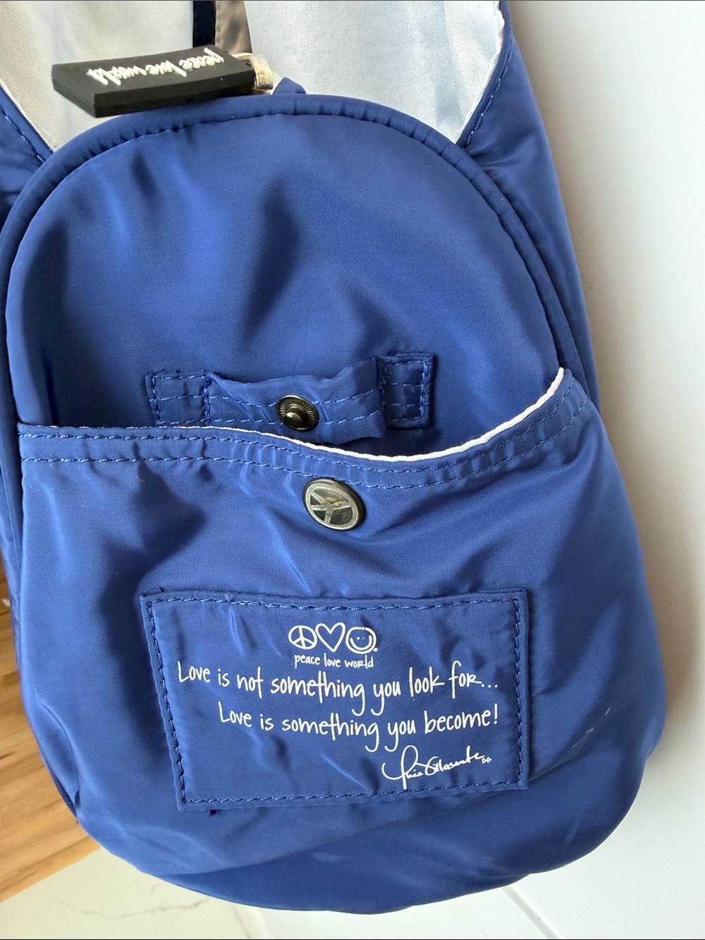 Peace Love World Navy 'I Am Peace' Shoulder Bag - Picture 4 of 7